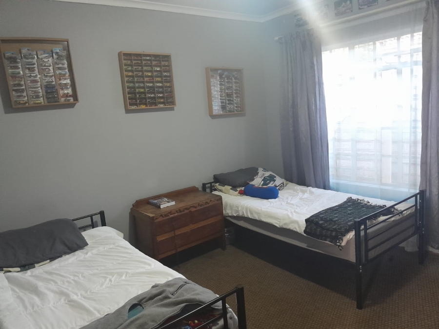 3 Bedroom Property for Sale in Bodorp North West